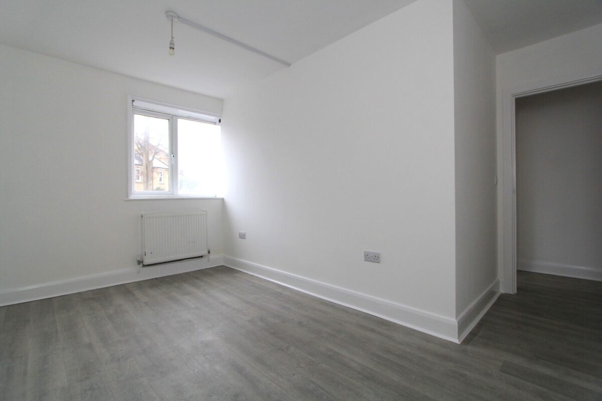 Eaton Court, London, SE21