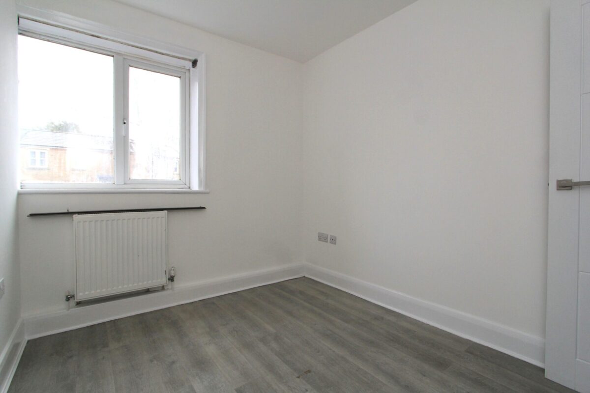 Eaton Court, London, SE21